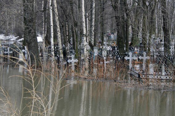 Ново-Волковское магометанское кладбище затоплено