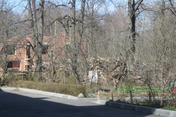 Дача Сверчкова в Пушкине на Павловском шоссе, 30, снесли, после сноса