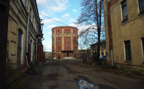 Башня скотобоен на Красуцкого окажется во дворе жилого дома