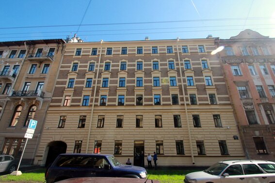 Серпуховская улице, 12, общежитие Госбанка, Центрального банка