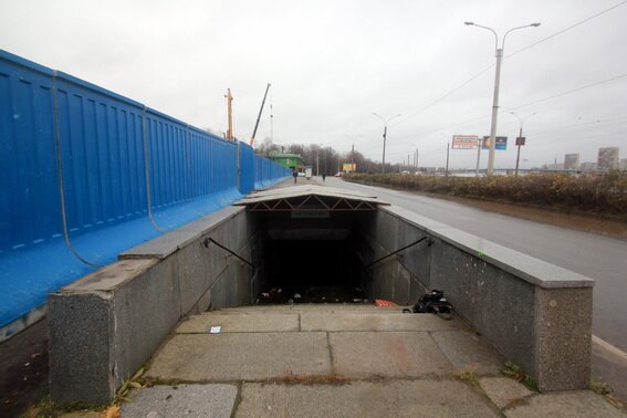 Пешеходный подземный переход Речного вокзала на проспекте Обуховской Обороны