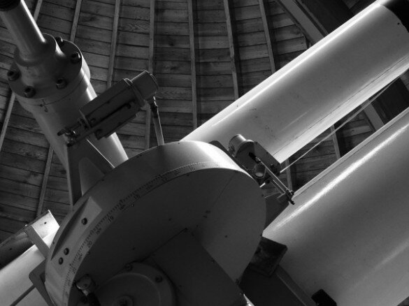 observatoryja-585x438